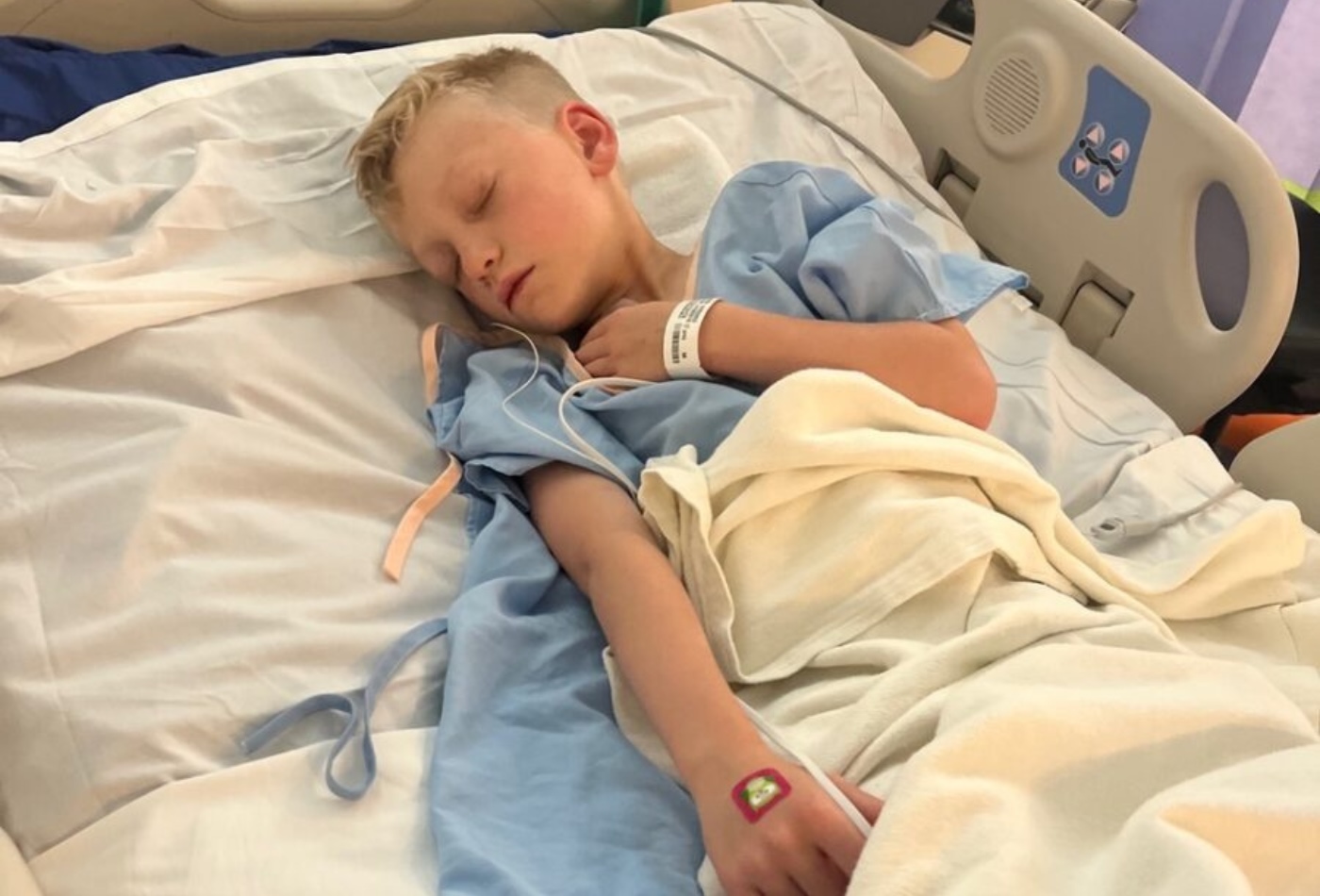 boy in hospital