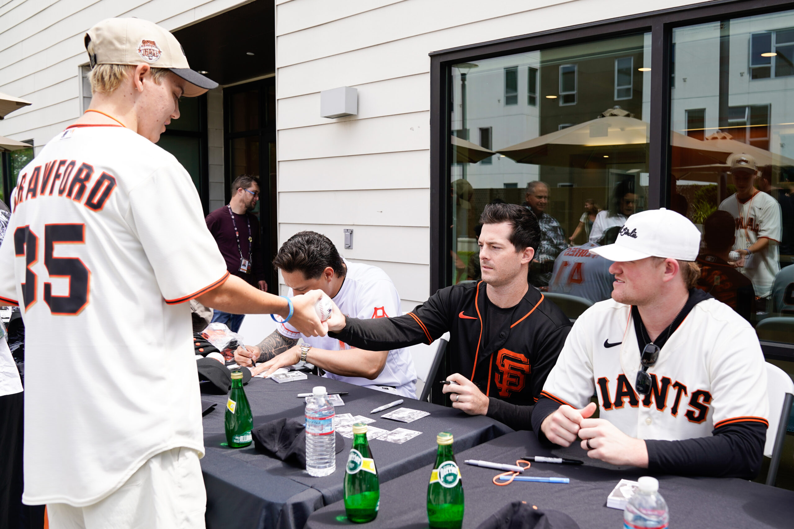 players signing ball