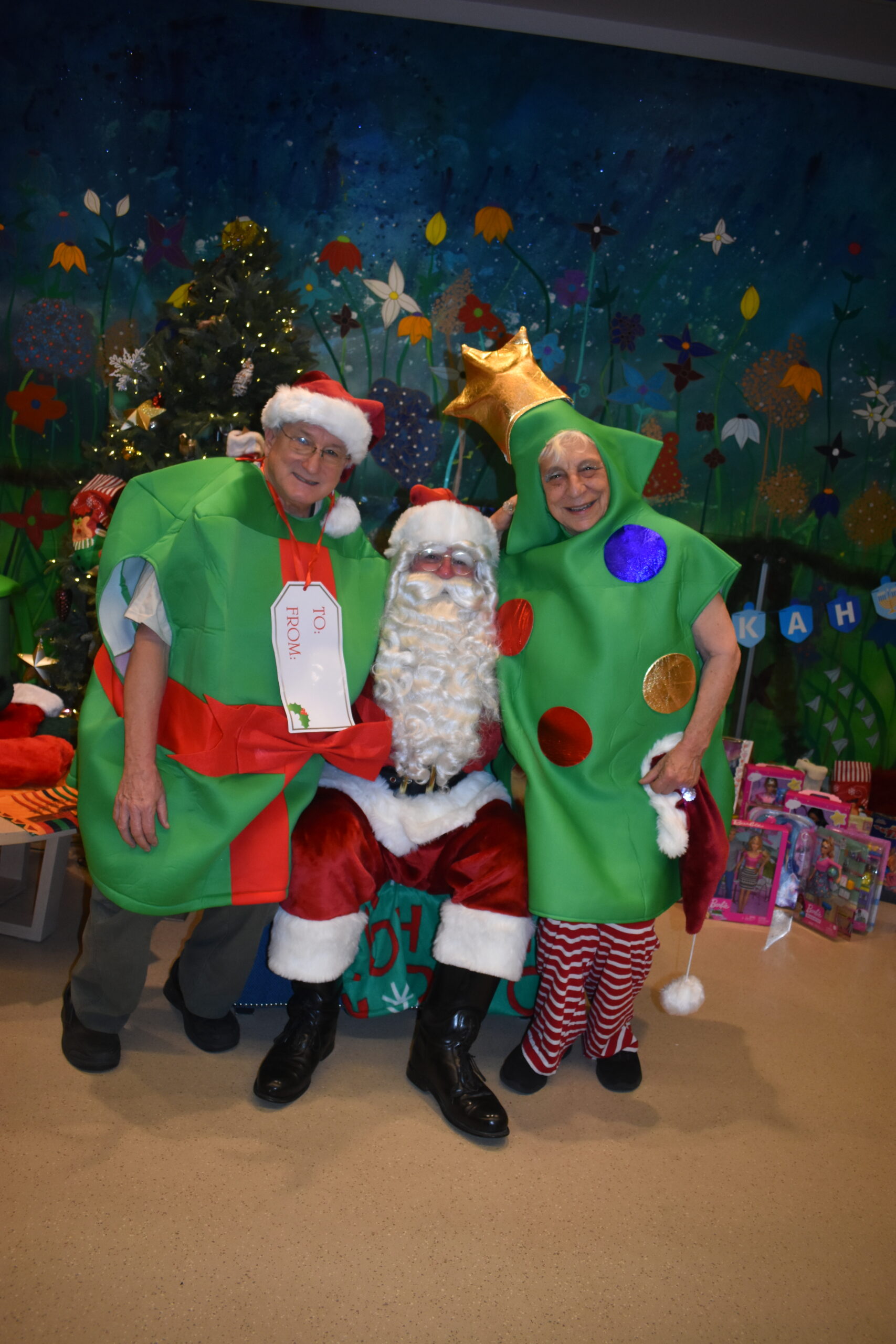santa and volunteers
