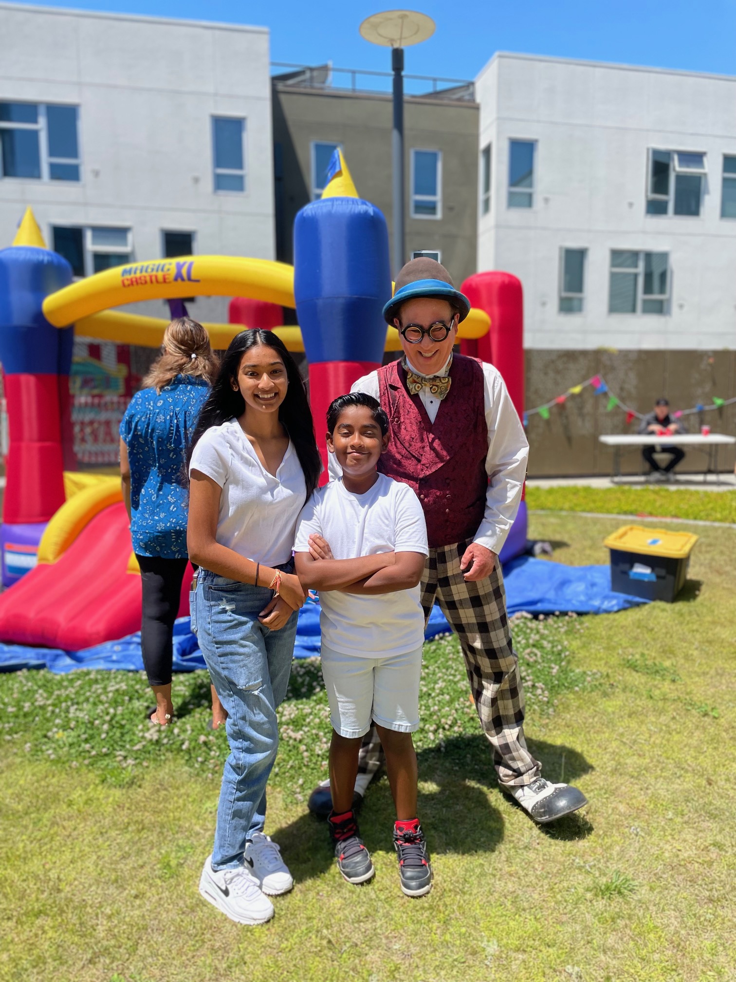 clown and siblings