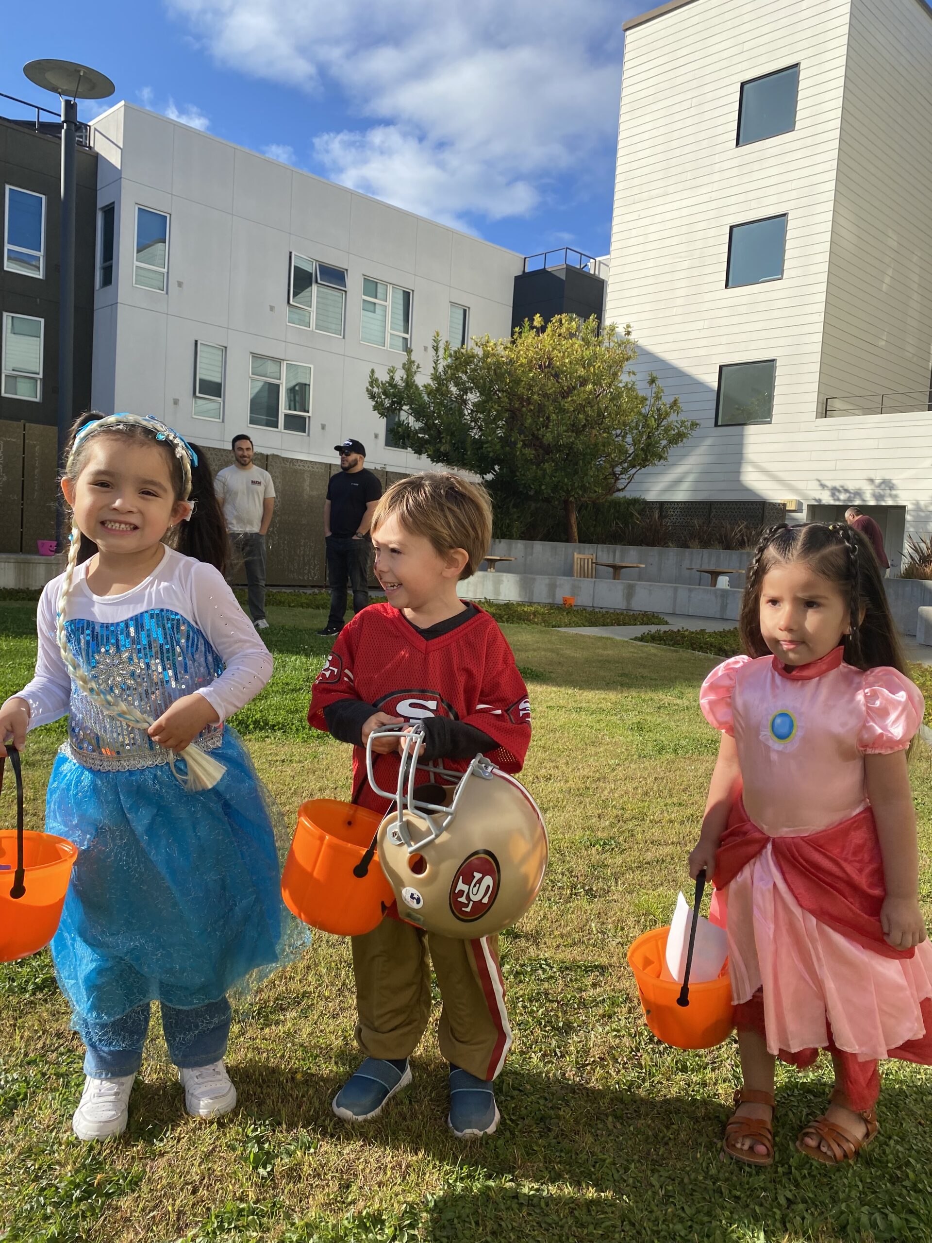 kids dressed up